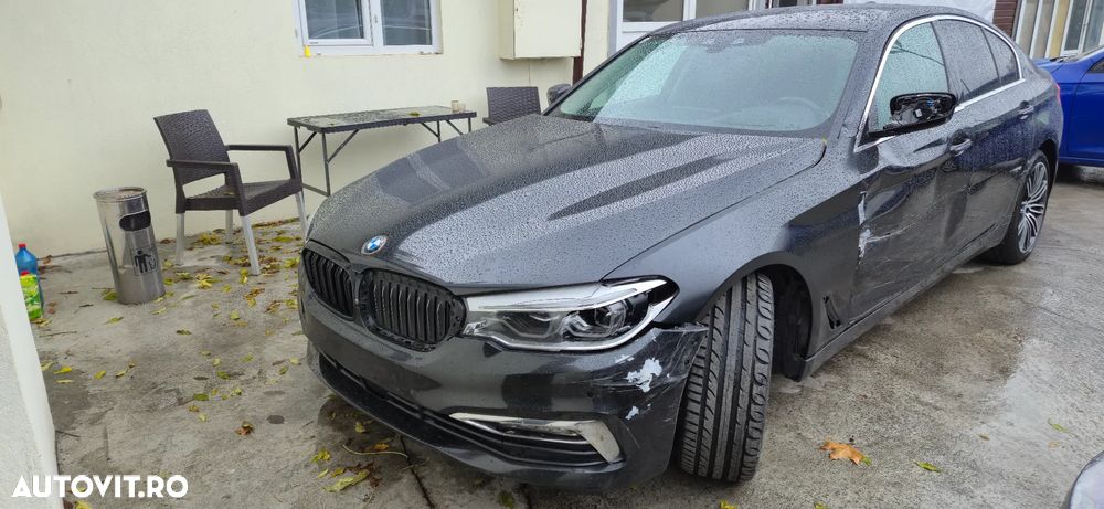 BMW Seria 5 530d Aut. Luxury Line - 1