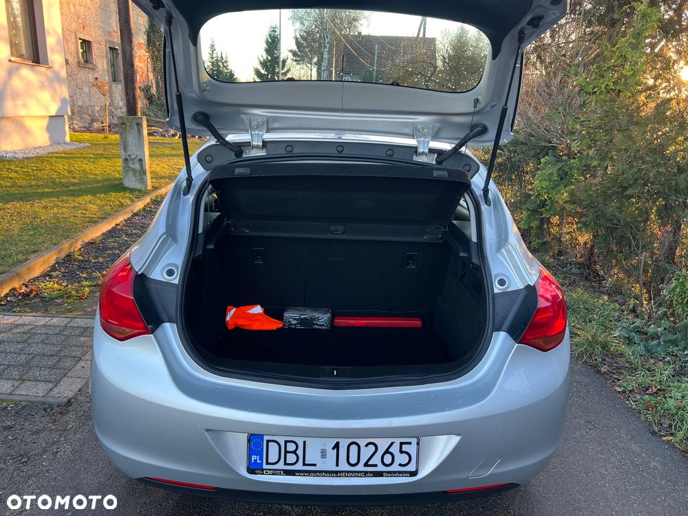 Opel Astra 1.4 EcoFLEX Edition - 9