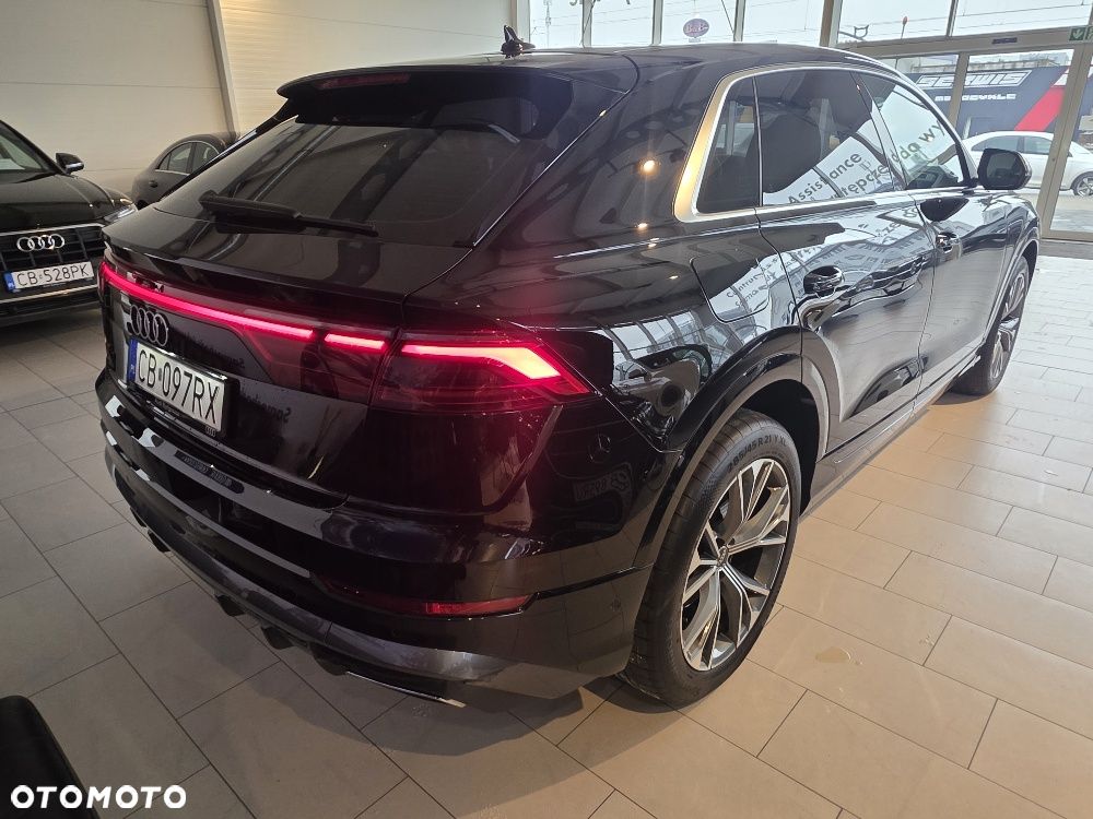 Audi Q8 - 5