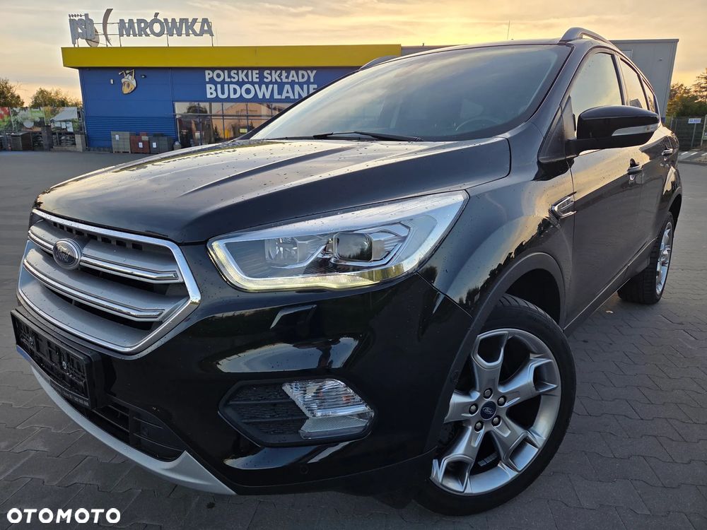 Ford Kuga 1.5 EcoBoost 2x4 Black & Silver - 2