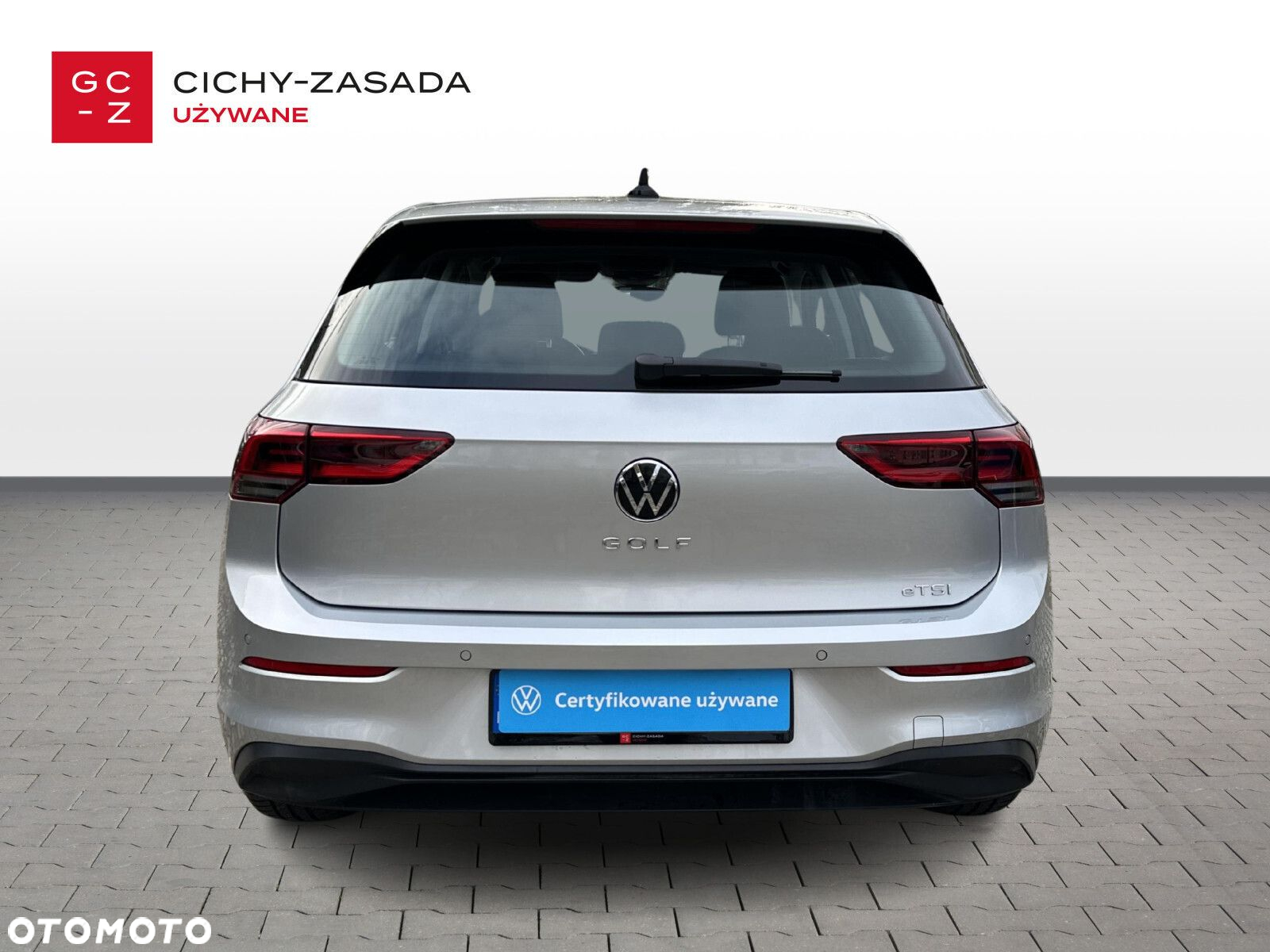 Volkswagen Golf - 6
