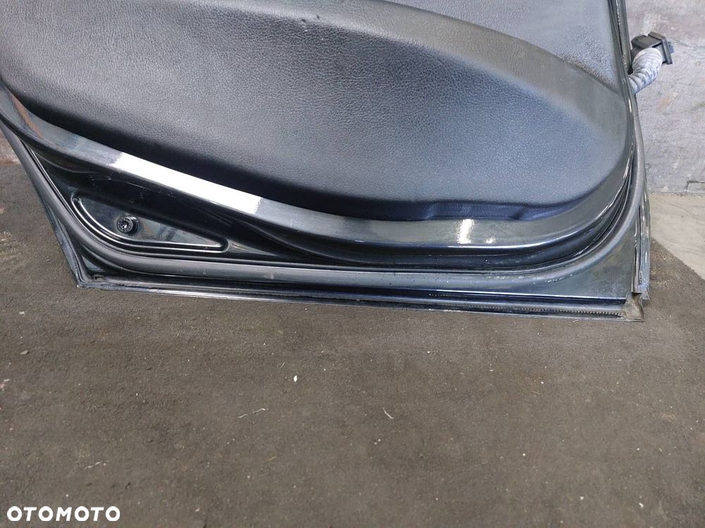 DRZWI KOMPLETNE LEWY TYŁ BMW F30 - 7