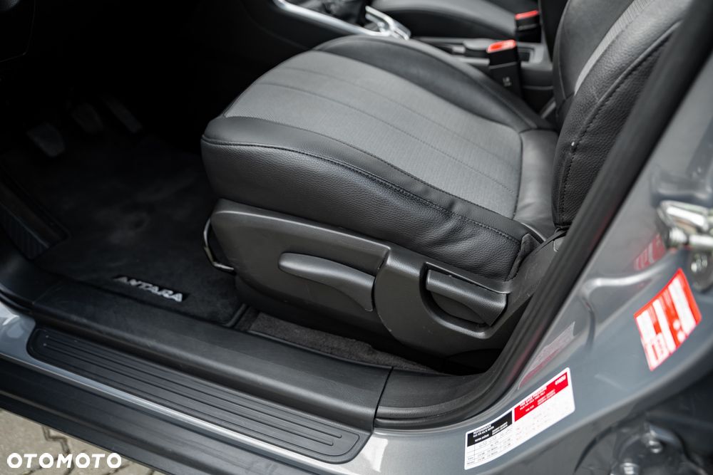 Opel Antara - 25