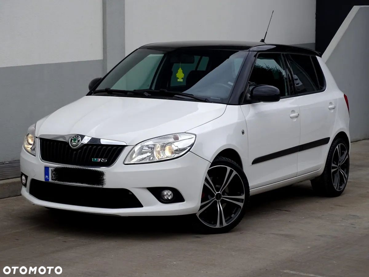 Skoda Fabia 1.4 TSI DSG RS - 1