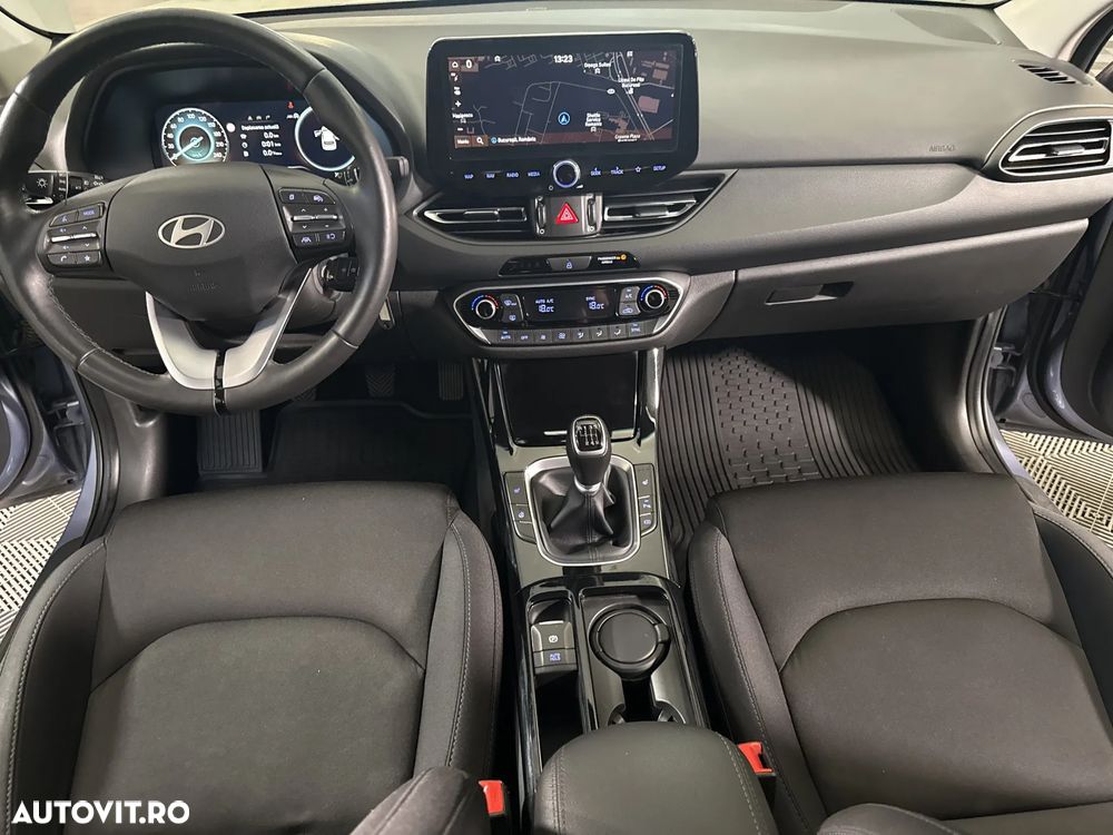 Hyundai i30 - 10