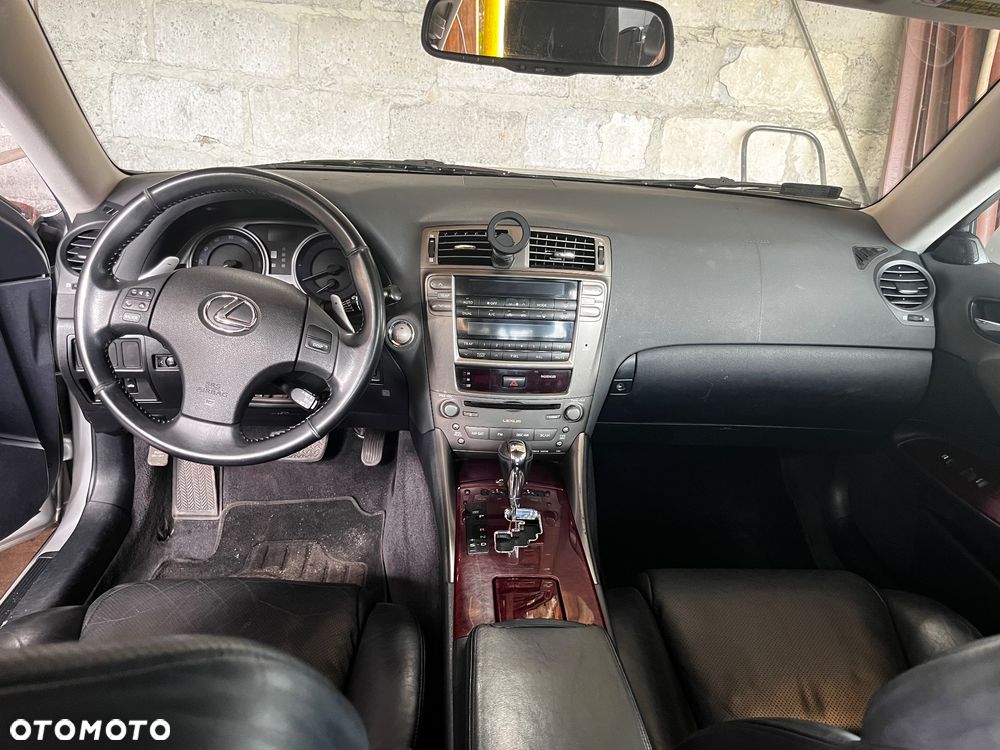 Lexus IS 250 Luxury Line - 9