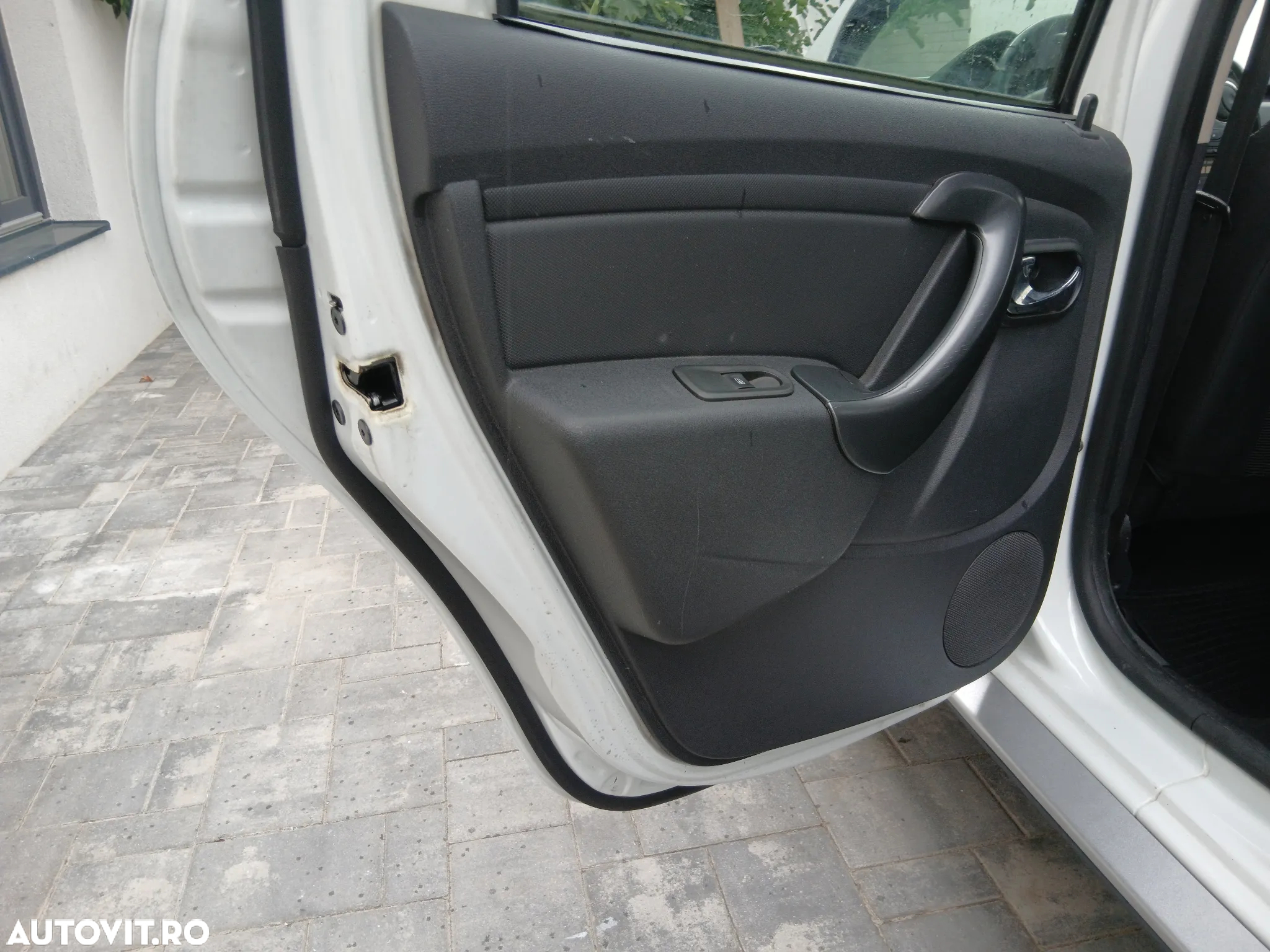 Dacia Duster 1.5 dCi 4x4 Laureate - 15