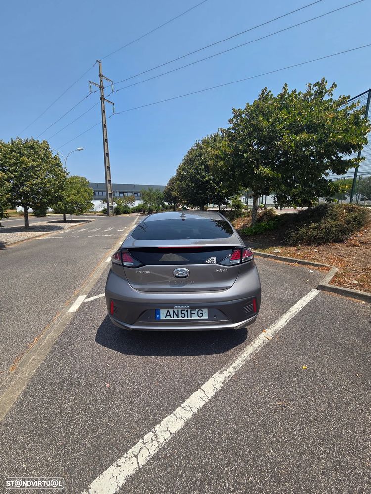 Hyundai Ioniq 1.6 GDI HEV - 26