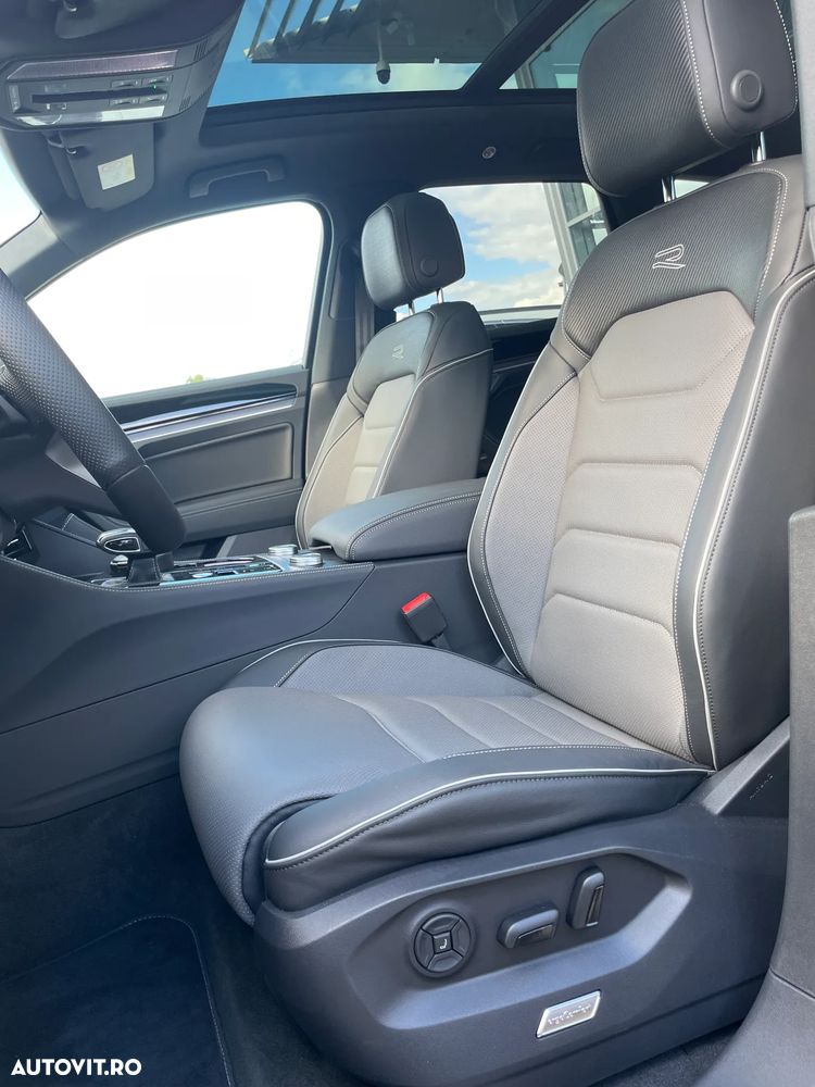 Volkswagen Touareg V6 TDI 4MOTION R-Line - 16