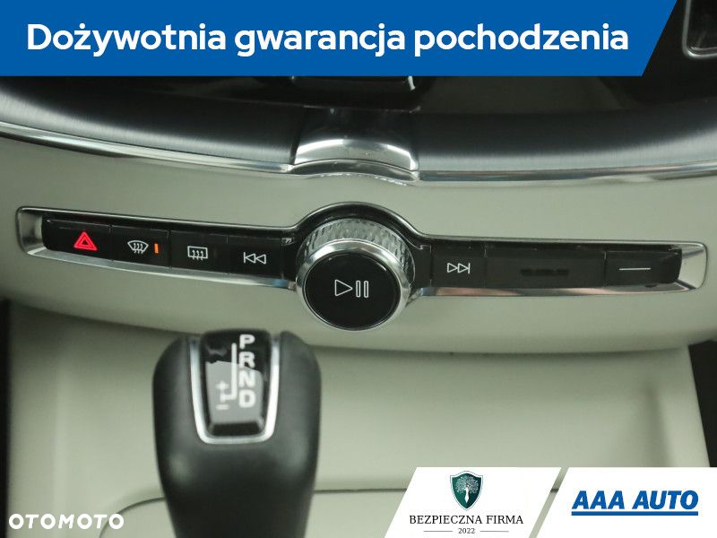 Volvo XC 60 - 11