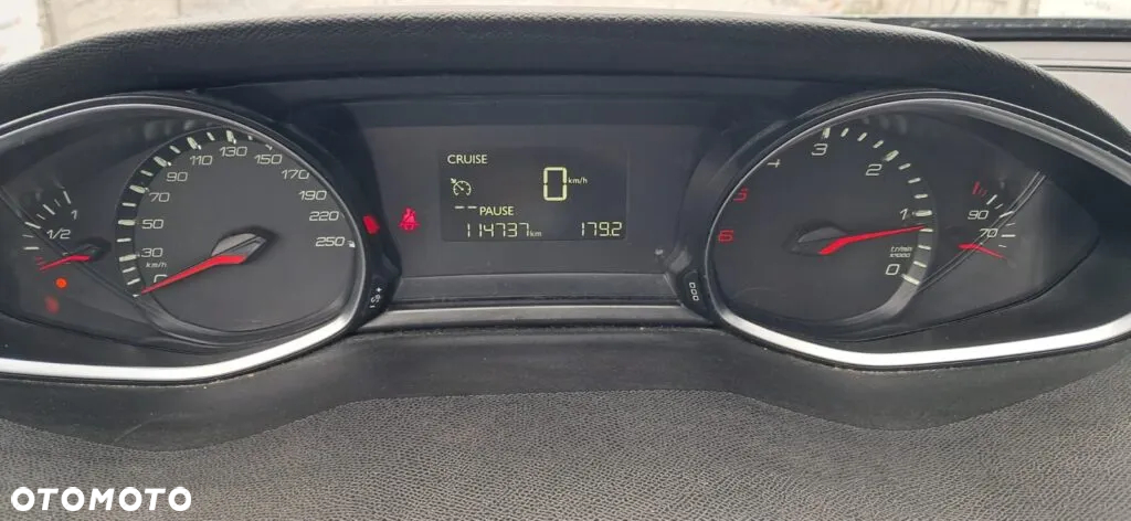 Peugeot 308 SW BlueHDi 100 Stop & Start Access - 20