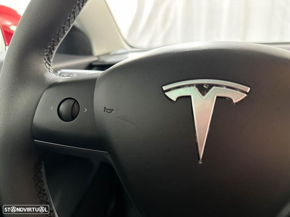 Tesla Model 3 Performance Dual Motor AWD - 38