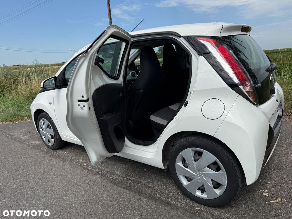Toyota Aygo 1.0 VVT-i JBL Edition - 18