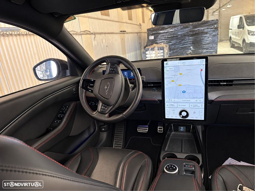 Ford Mustang Mach-E 75.7 kWh Base - 4