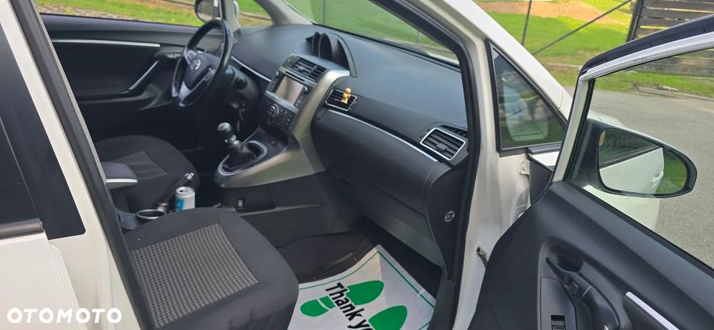 Toyota Verso 2.0 D-4D Premium 7os - 23
