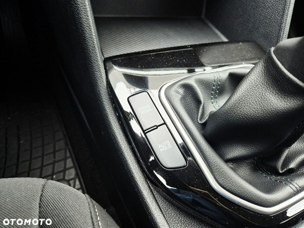 Kia Sportage 1.6 T-GDI L 2WD - 39