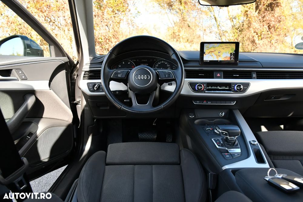 Audi A4 2.0 TDI S tronic Sport - 27