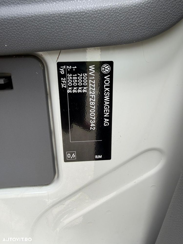 Volkswagen Crafter - 13