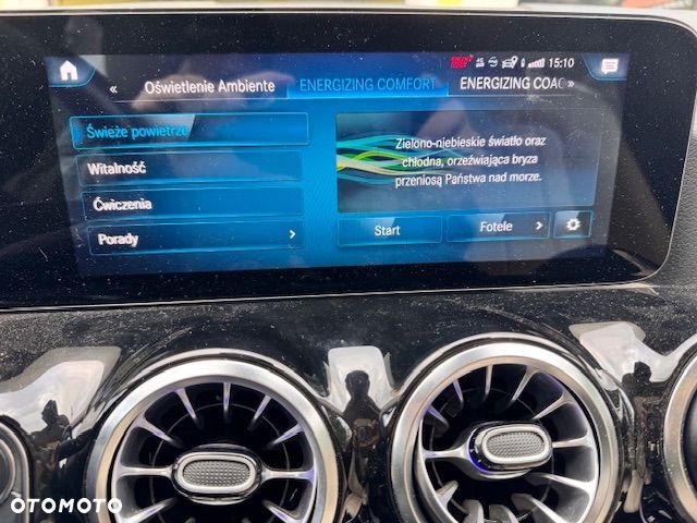 Mercedes-Benz GLA 200 Business Edition - 33