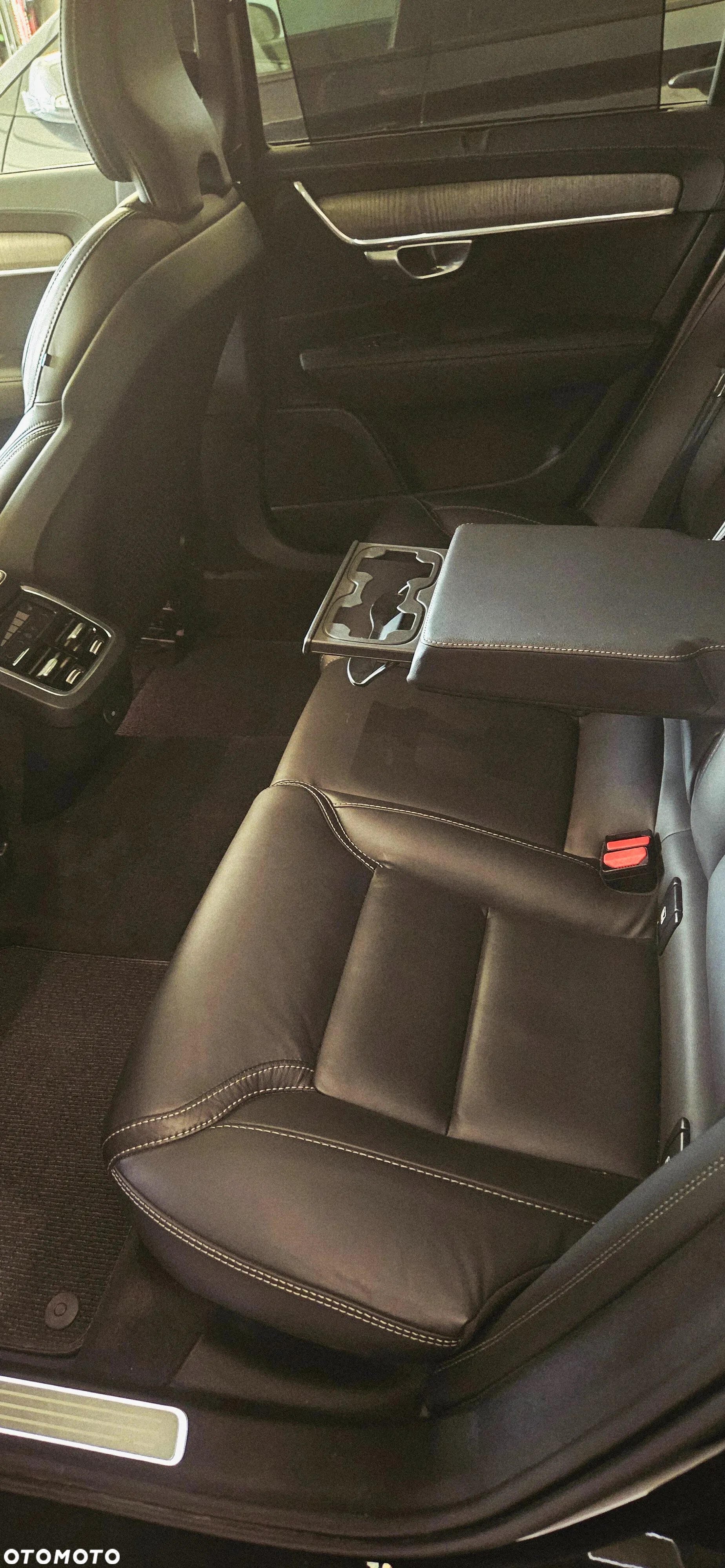 Volvo V90 Cross Country - 8