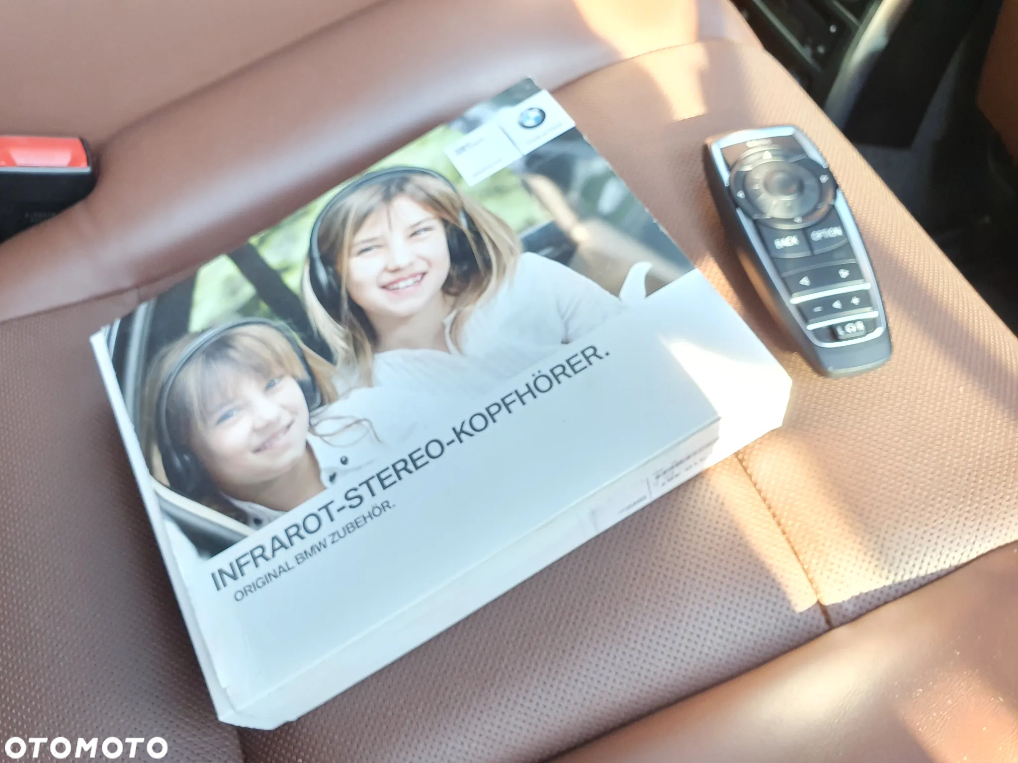 BMW Seria 5 550i - 8