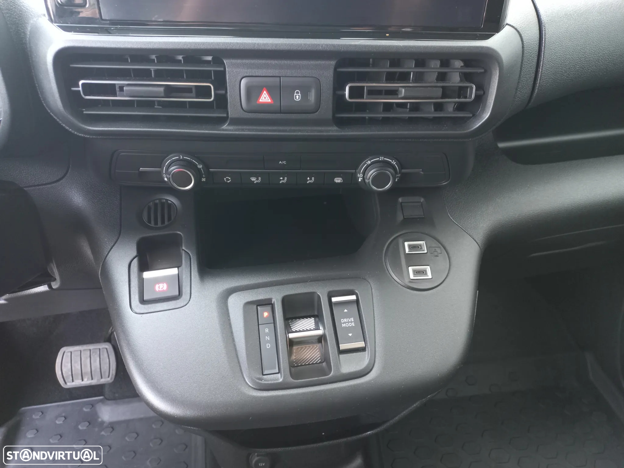 Opel Combo Electric Cargo L1 136cv Bateria 50KW - 7