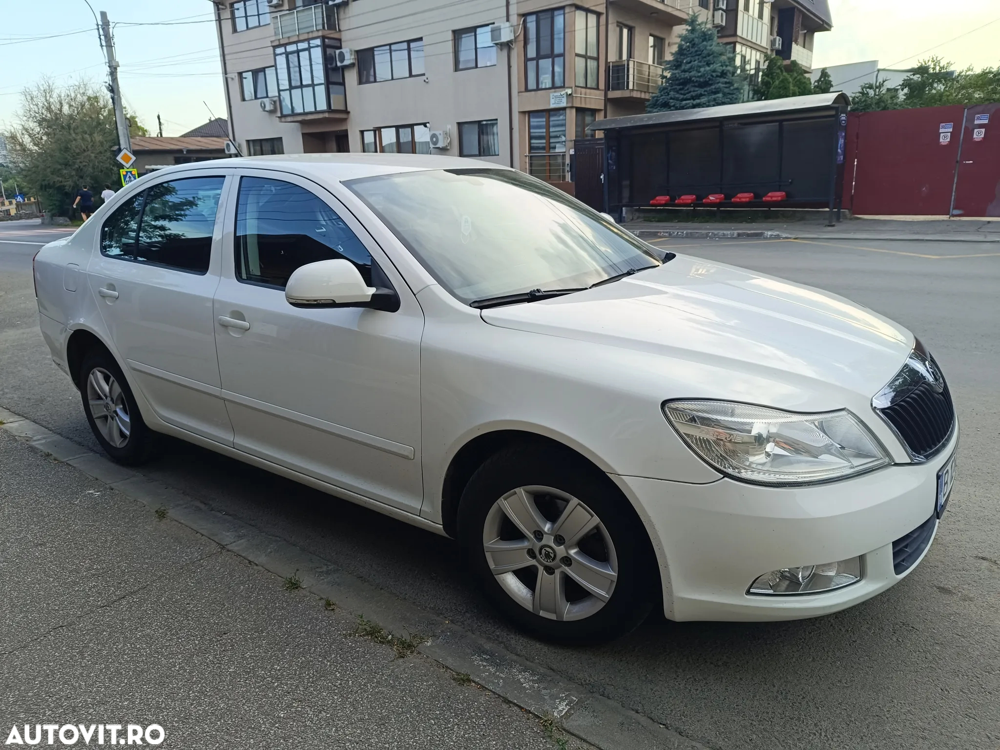 Skoda Octavia 1.6 TDI DPF Elegance Green tec - 3