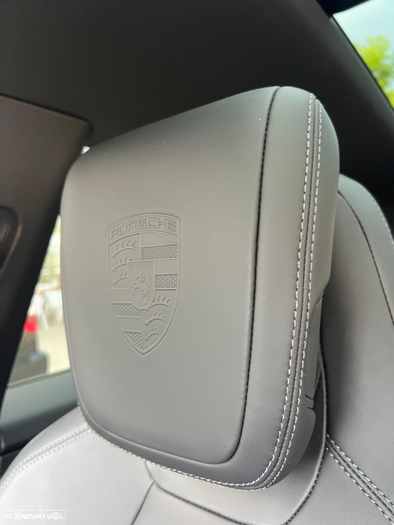 Porsche Macan Electric 4 - 25