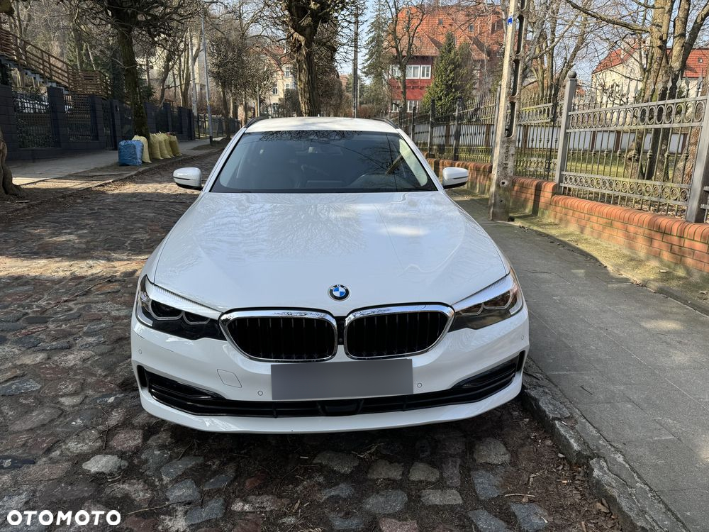 BMW Seria 5 520d xDrive Luxury Line - 10