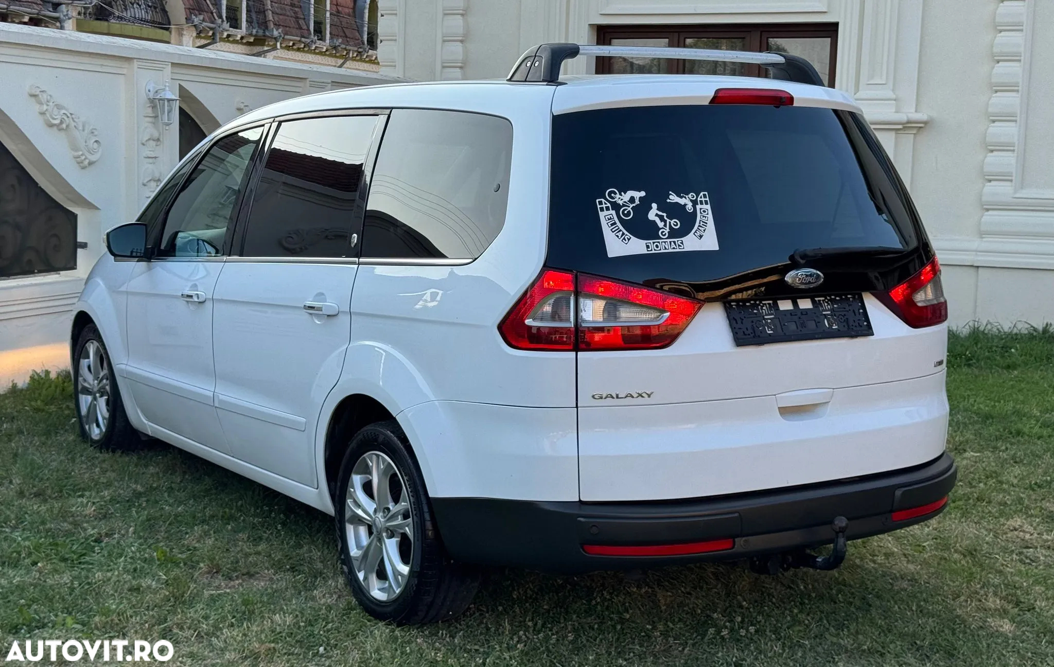 Ford Galaxy - 4