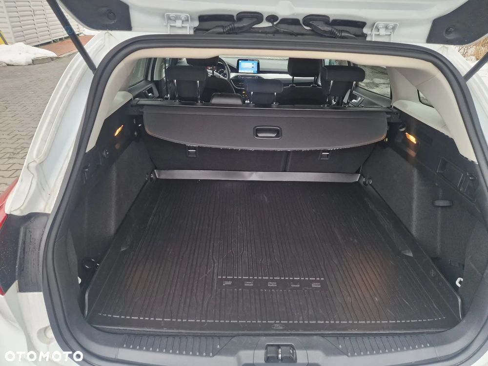 Ford Focus SW 1.5 TDCi DPF S&S - 16