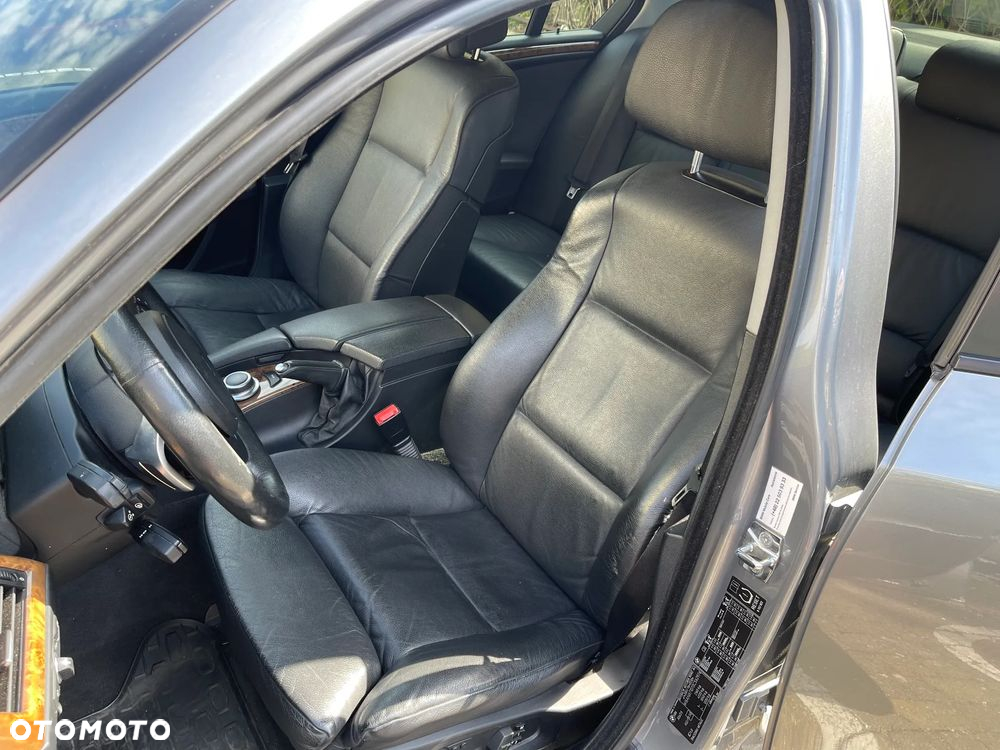 BMW Seria 5 - 10