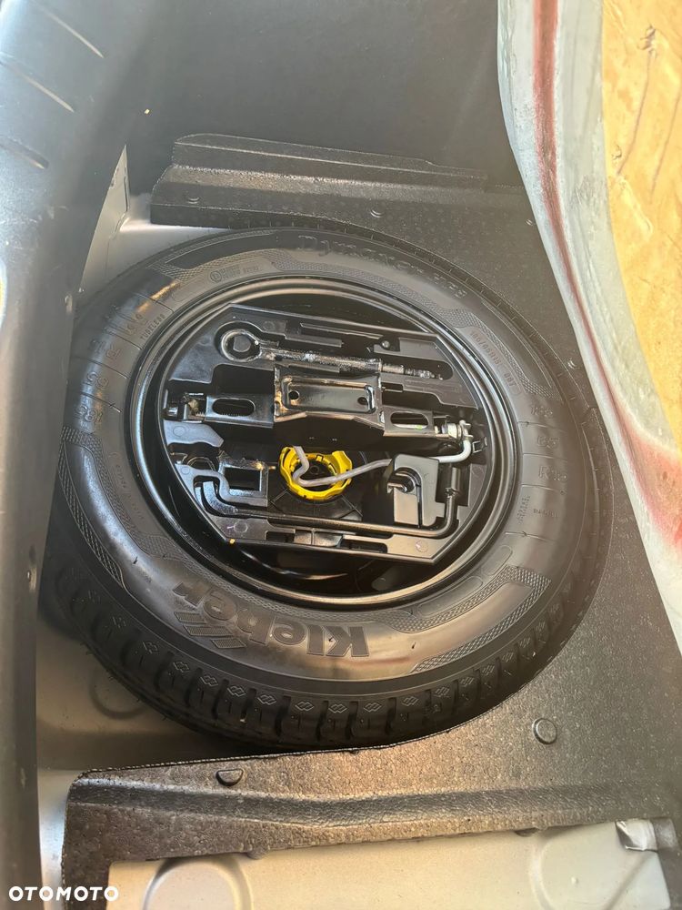 Citroën C3 1.2 PureTech GPF Live - 38