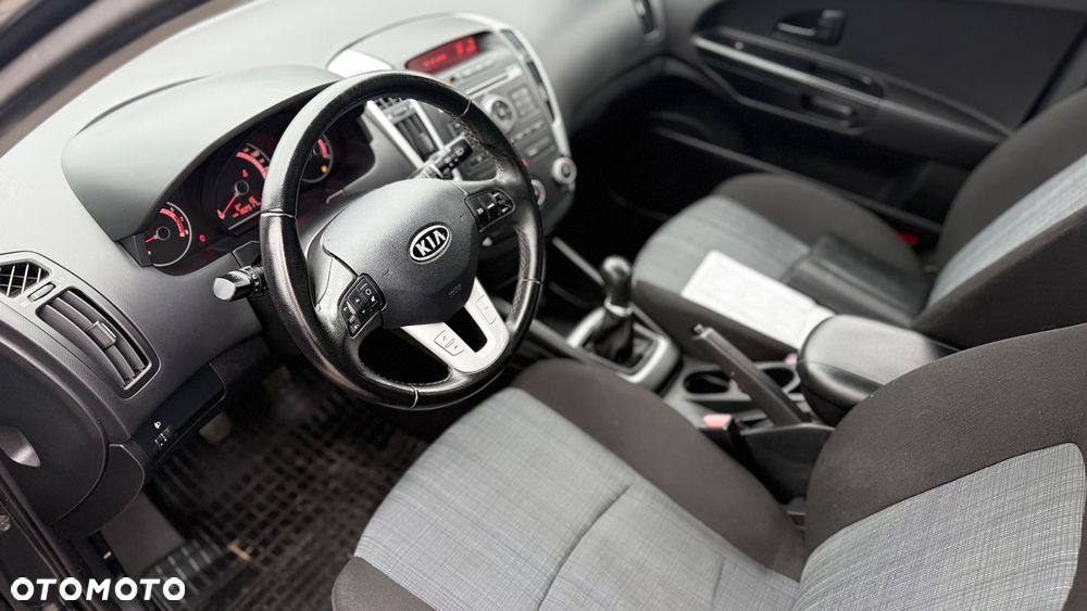 Kia Ceed 1.4 CVVT Vision - 9