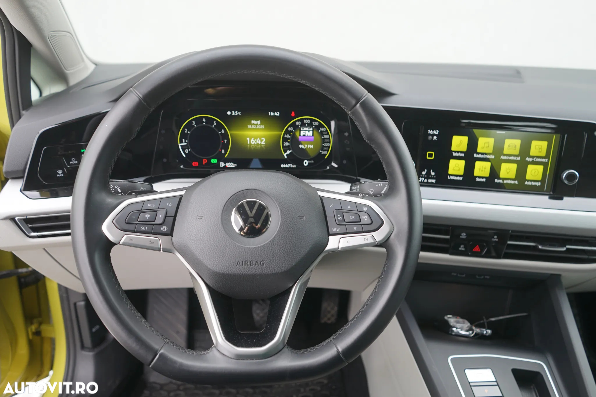 Volkswagen Golf 1.5 eTSI ACT DSG MHEV Life - 13