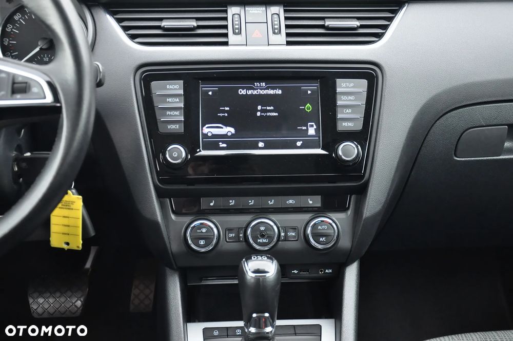 Skoda Octavia 1.8 TSI Style DSG - 32