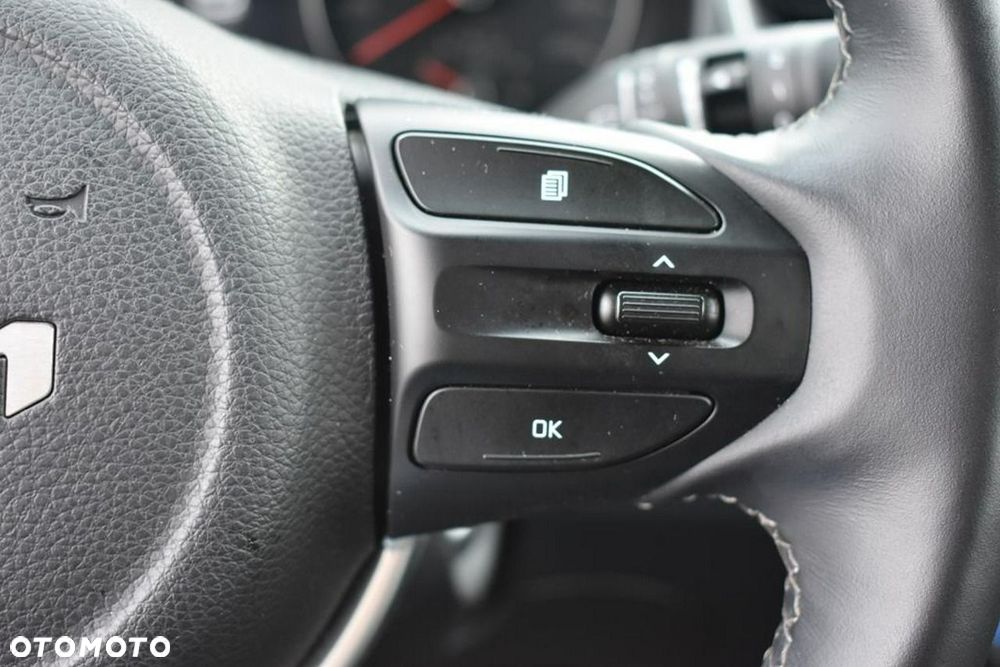 Kia Stonic - 18