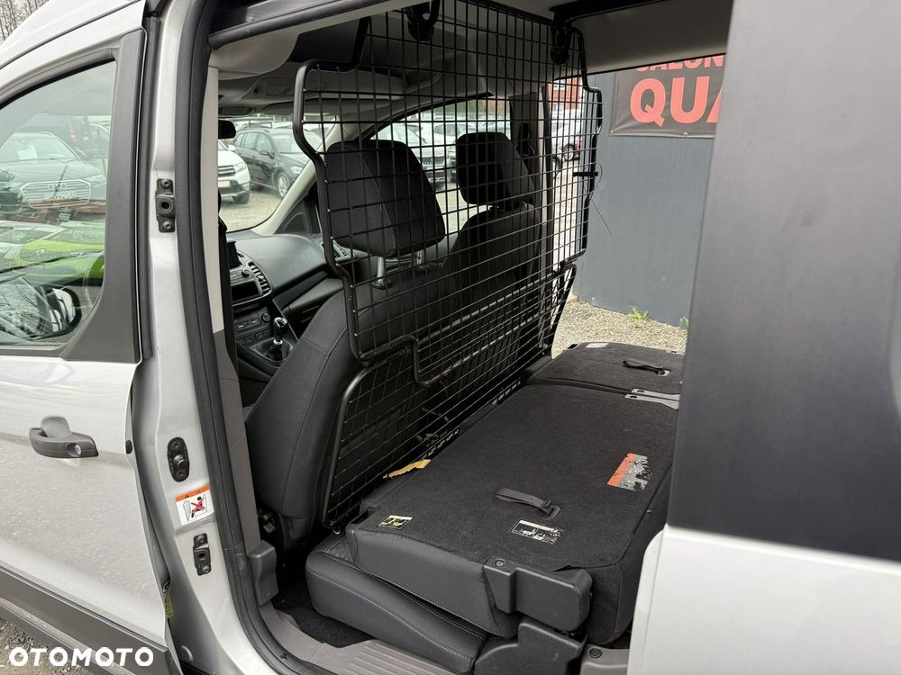Ford Transit Connect - 37