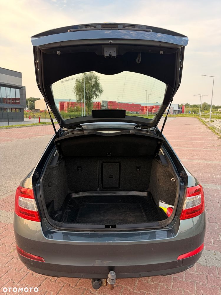 Skoda Octavia 1.4 TSI Ambition - 27