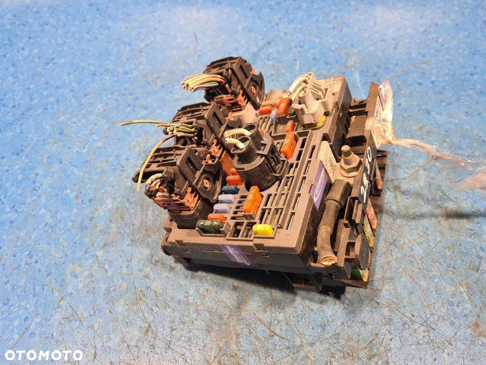 CITROEN C4 PICASSO 1.6 HDI MODUŁ BSM 9666700180 - 5