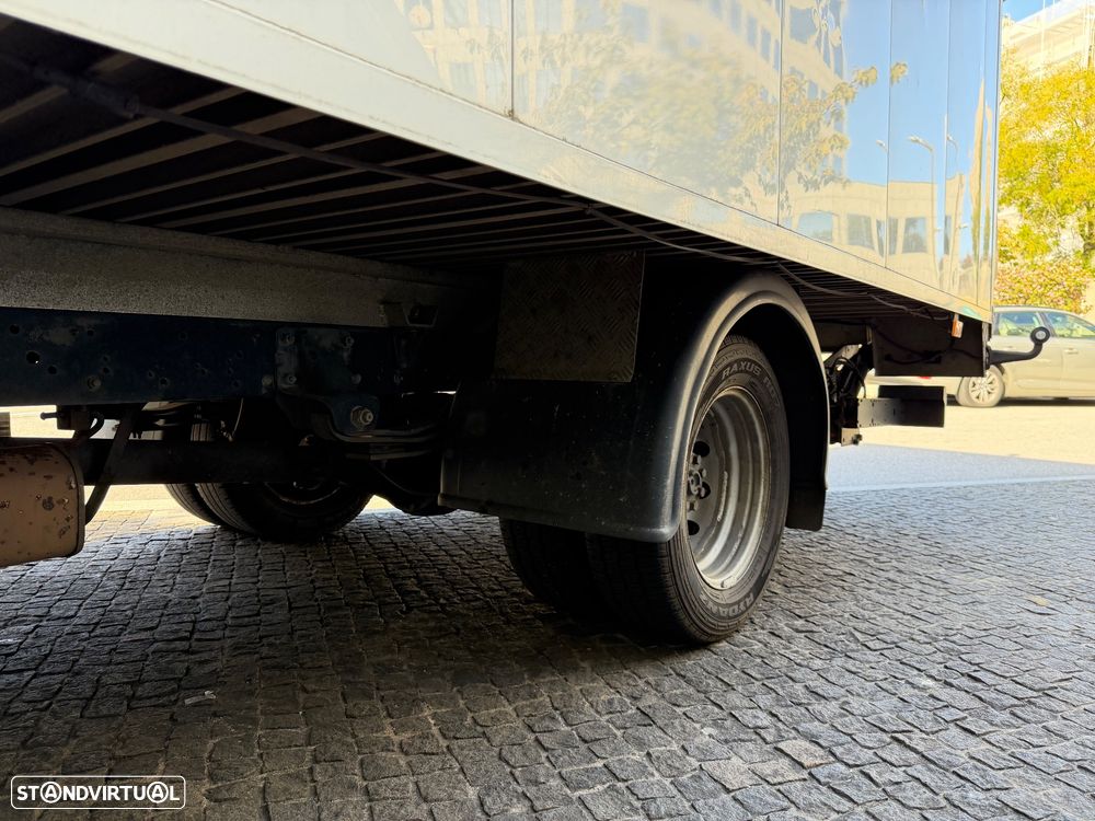 Nissan NT400 Cabstar - 9
