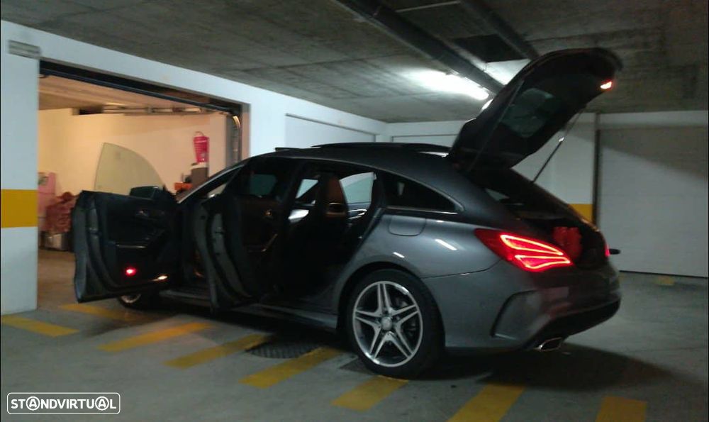 Mercedes-Benz CLA 180 d Shooting Brake AMG Line - 11