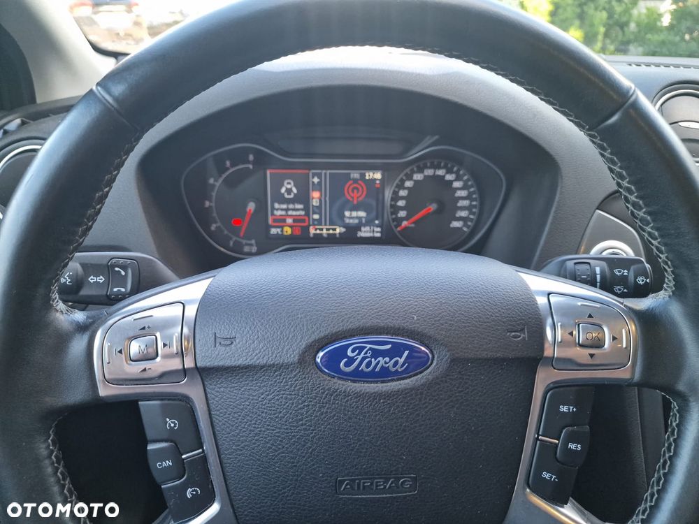 Ford Mondeo 2.0 TDCi Titanium X - 25