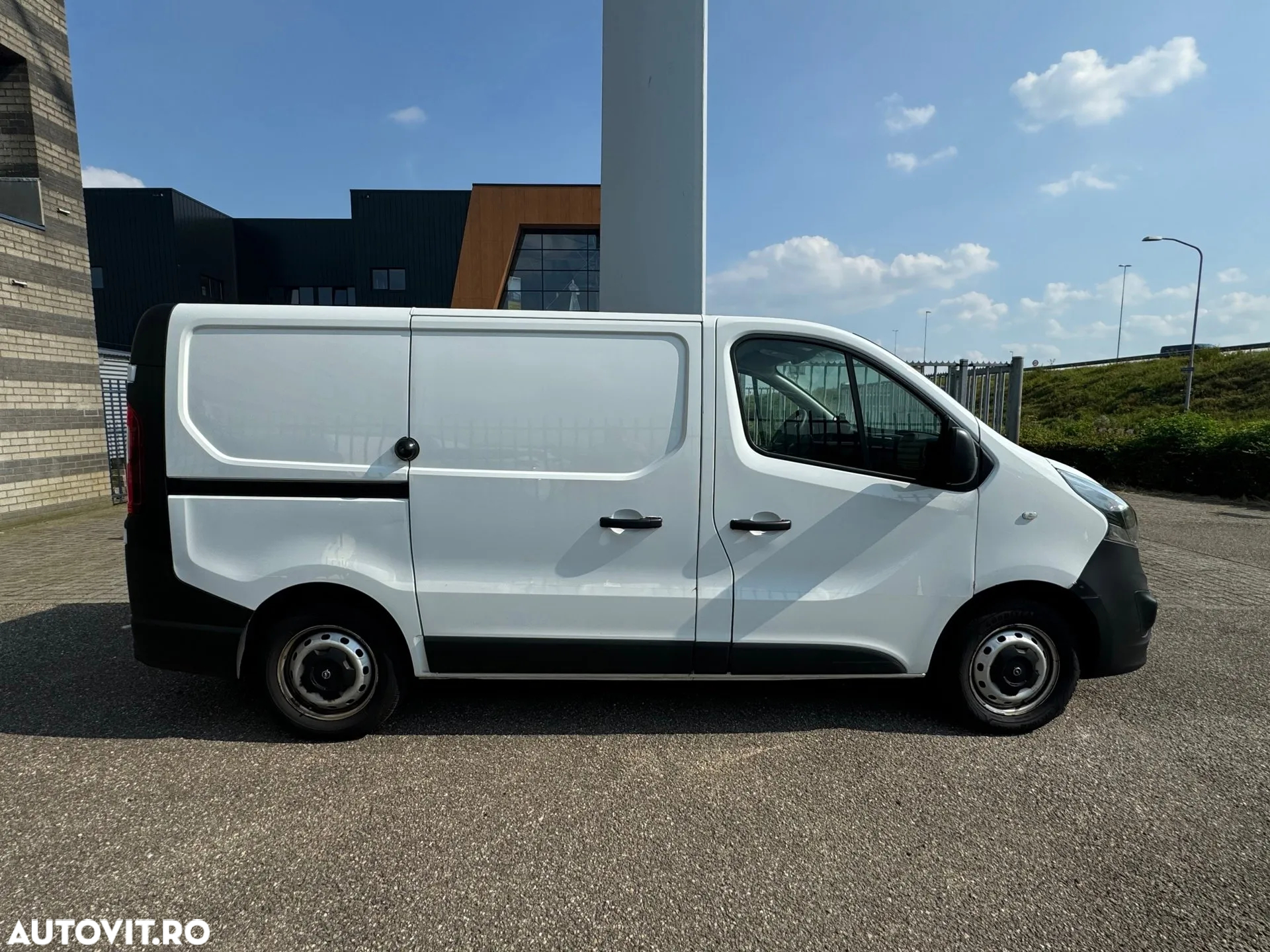 Opel Vivaro L1H1 - 6