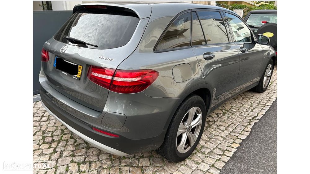Mercedes-Benz GLC 300 e 4Matic - 4