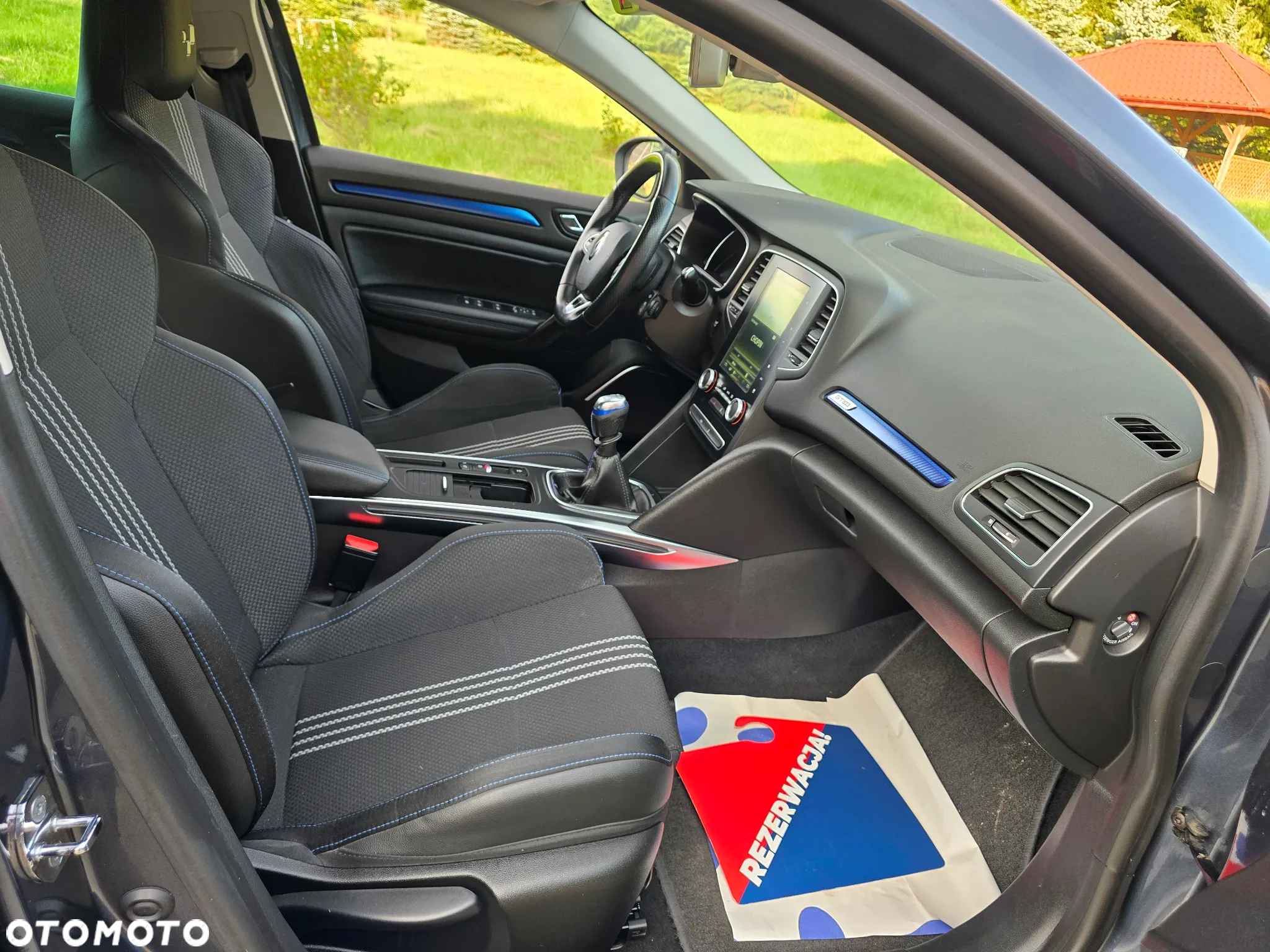 Renault Megane Grandtour ENERGY TCe 130 GT LINE - 29