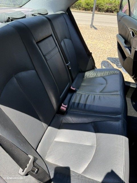 Mercedes-Benz E 200 CDI Auto Elegance BusinessEDITION - 35