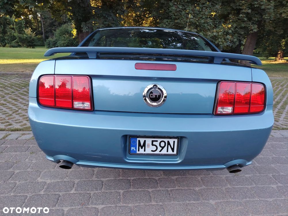 Ford Mustang - 10