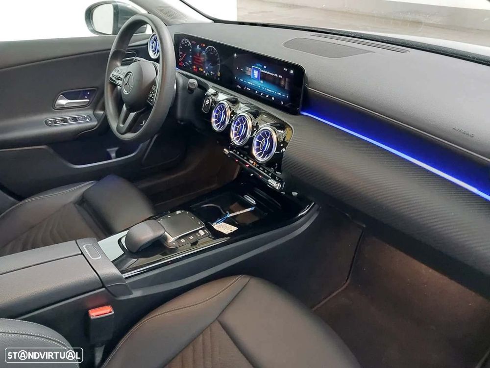 Mercedes-Benz A 250 e Progressive - 7