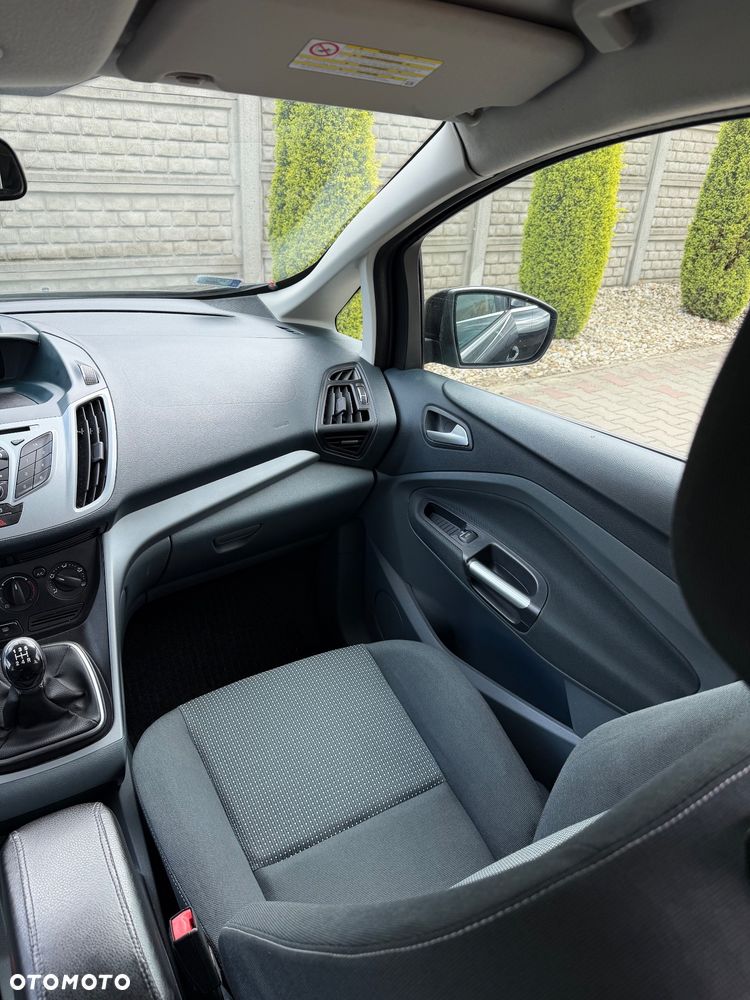 Ford C-MAX 1.6 Ti-VCT Titanium - 32